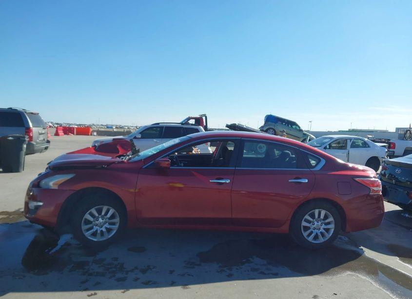 Photo 13 of 2015 Nissan Altima 2.5/2.5 S/2.5 SL/2.5 SV (VIN 1N4AL3AP4FC277319)