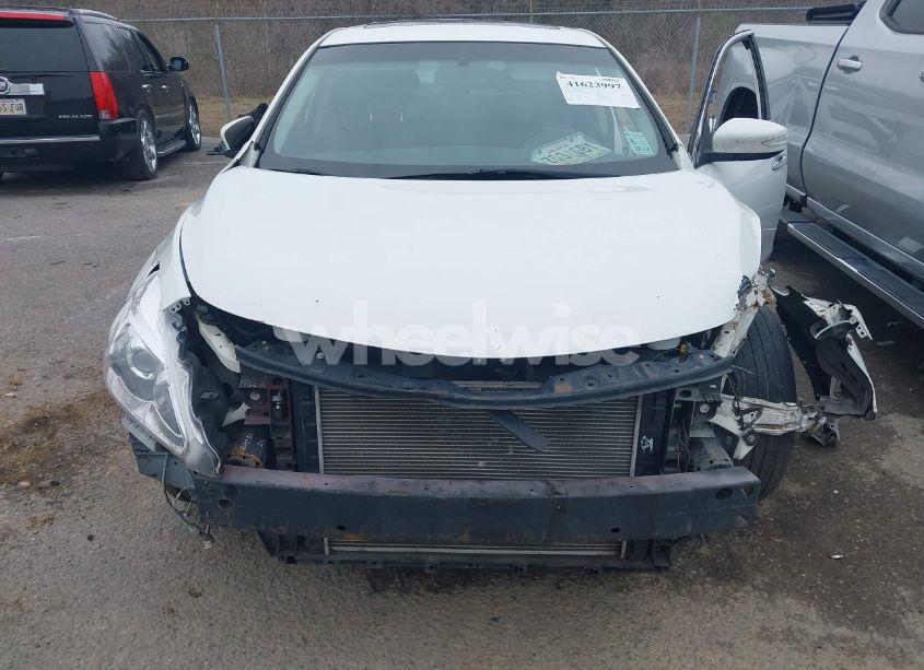 Photo 10 of 2015 Nissan Altima 2.5 SV (VIN 1N4AL3AP4FC290037)