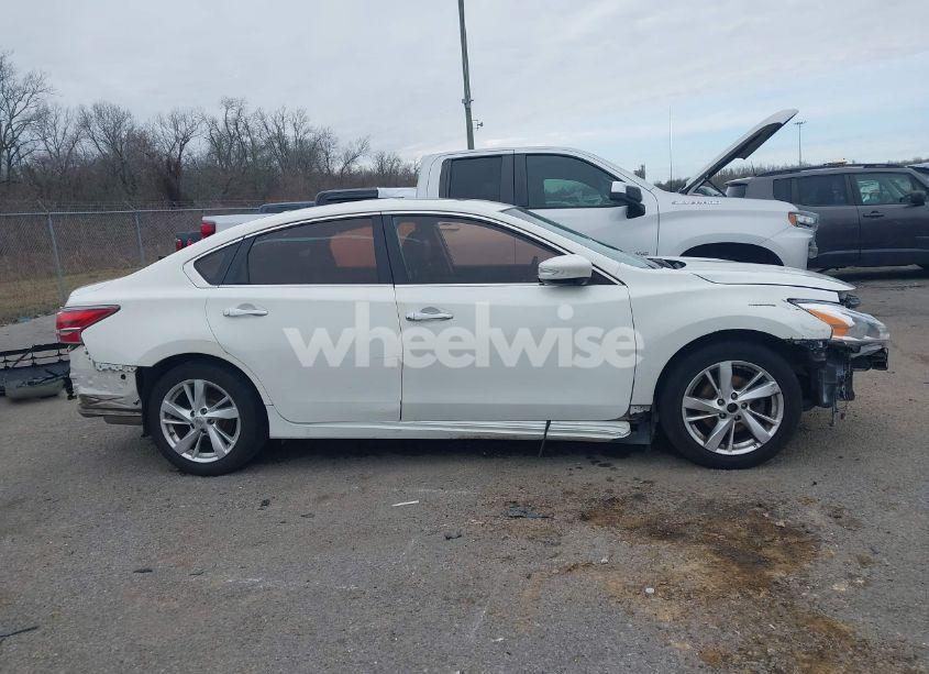 Photo 14 of 2015 Nissan Altima 2.5 SV (VIN 1N4AL3AP4FC290037)