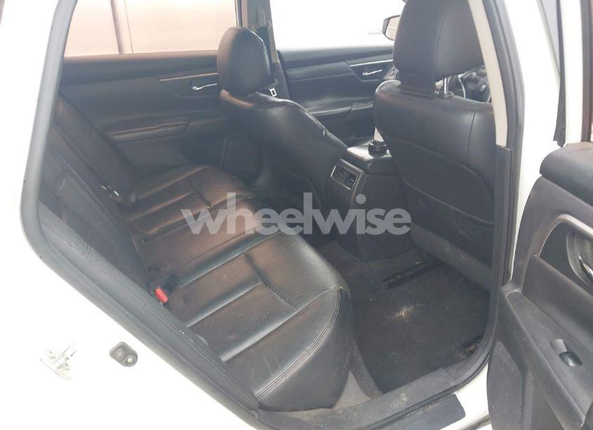 Photo 8 of 2015 Nissan Altima 2.5 SV (VIN 1N4AL3AP4FC290037)