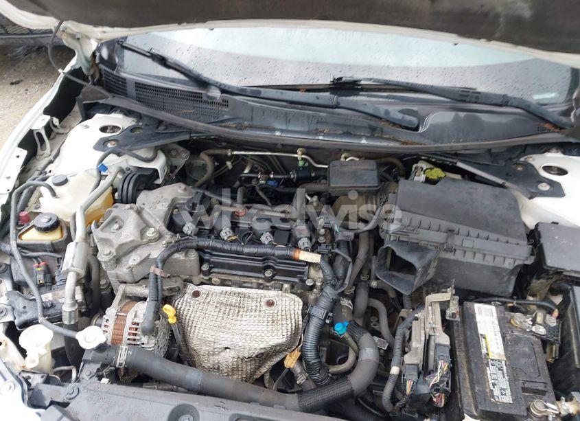 Photo 10 of 2015 Nissan Altima 2.5/2.5 S/2.5 SL/2.5 SV (VIN 1N4AL3AP4FC295559)