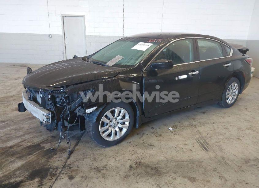 Photo 2 of 2015 Nissan Altima 2.5 S (VIN 1N4AL3AP4FC413979)