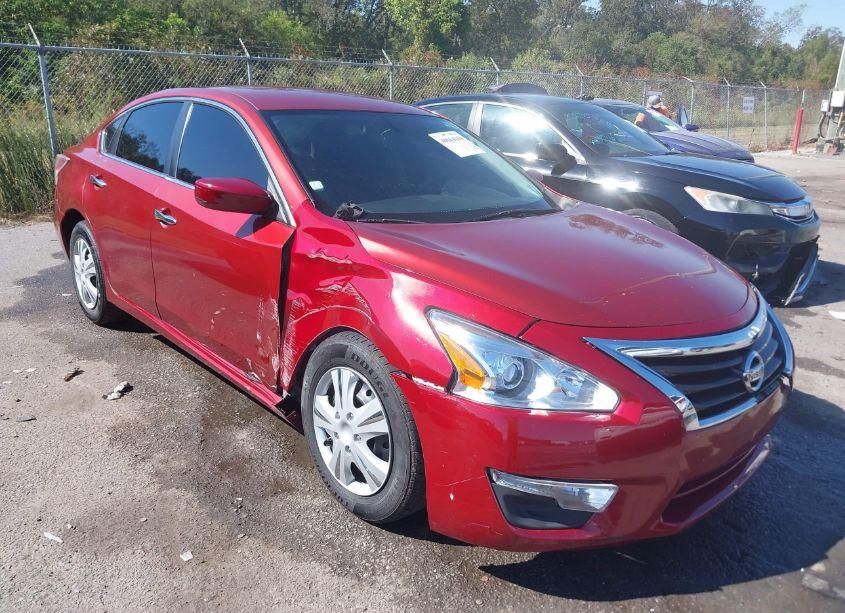 2015 Nissan Altima 2.5/2.5 S/2.5 SL/2.5 SV (VIN 1N4AL3AP4FC427915) main photo