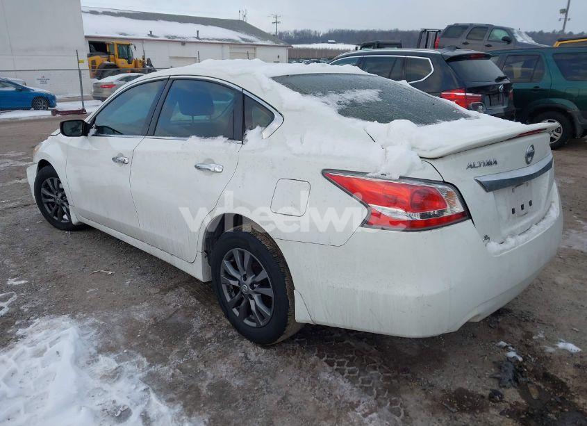 Photo 3 of 2015 Nissan Altima 2.5 S (VIN 1N4AL3AP4FC439062)