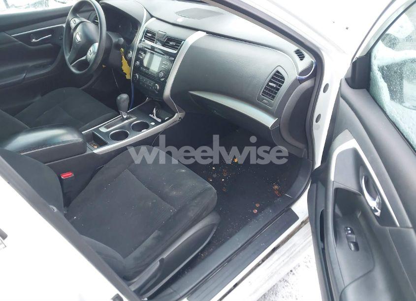 Photo 5 of 2015 Nissan Altima 2.5 S (VIN 1N4AL3AP4FC439062)