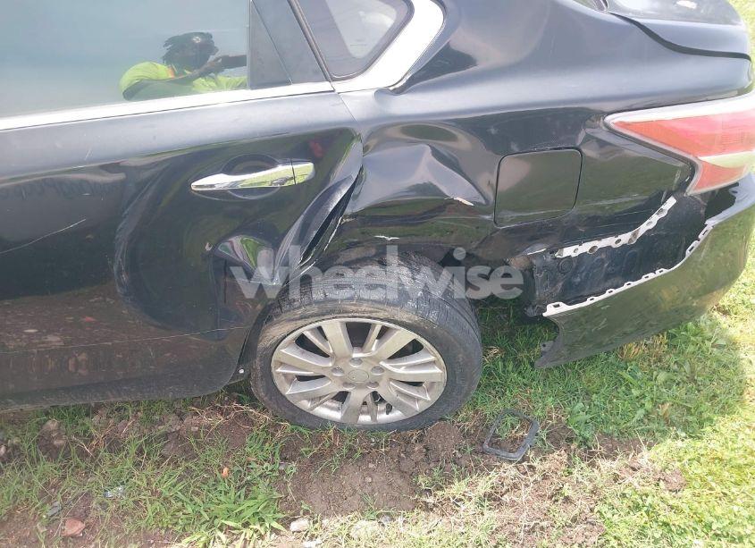 Photo 6 of 2015 Nissan Altima 2.5/2.5 S/2.5 SL/2.5 SV (VIN 1N4AL3AP4FC472160)