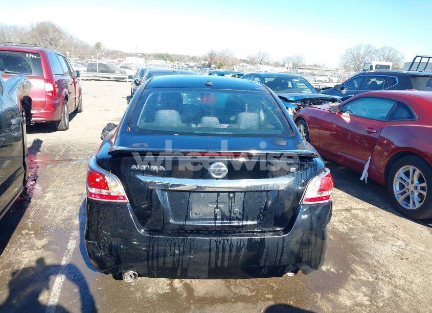 Photo 15 of 2015 Nissan Altima 2.5 S (VIN 1N4AL3AP4FC490898)