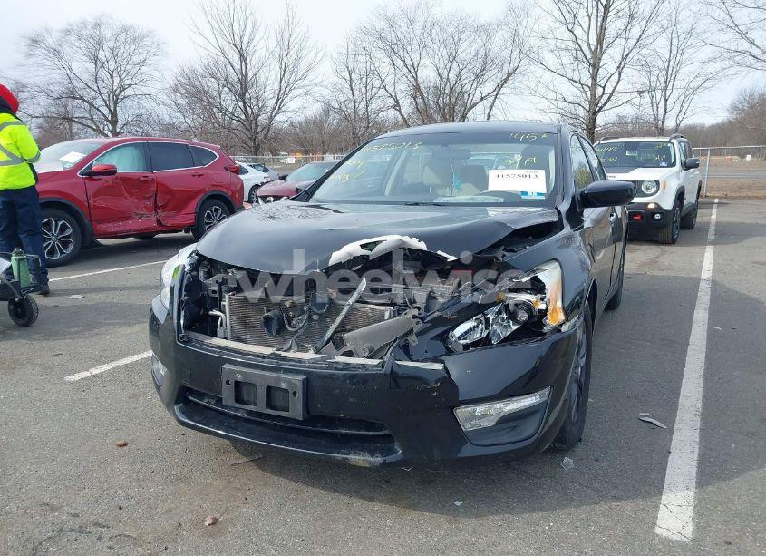 Photo 6 of 2015 Nissan Altima 2.5 S (VIN 1N4AL3AP4FC492537)
