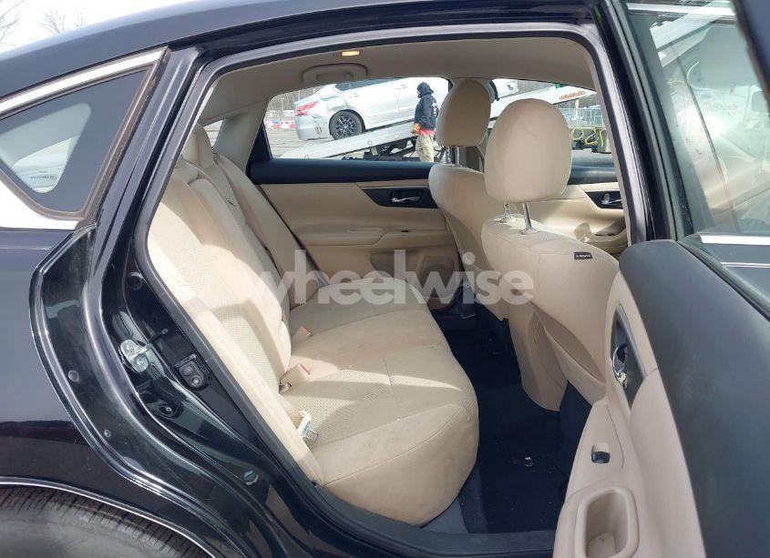 Photo 8 of 2015 Nissan Altima 2.5 S (VIN 1N4AL3AP4FC492537)