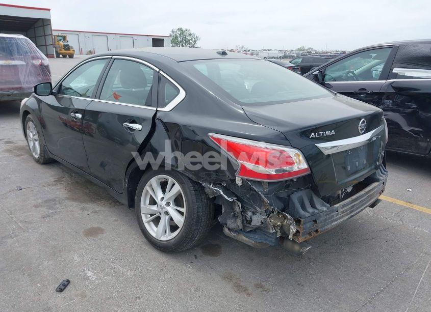 Photo 3 of 2015 Nissan Altima 2.5 SV (VIN 1N4AL3AP4FC494692)