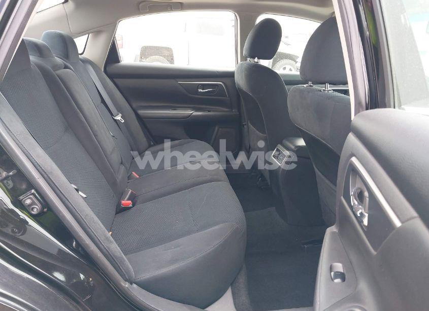 Photo 8 of 2015 Nissan Altima 2.5 SV (VIN 1N4AL3AP4FC494692)