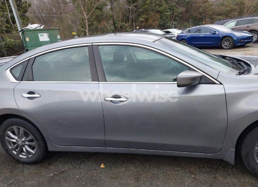 Photo 13 of 2015 Nissan Altima 2.5 S (VIN 1N4AL3AP4FC496135)