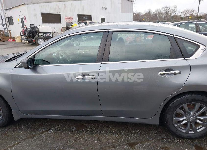 Photo 14 of 2015 Nissan Altima 2.5 S (VIN 1N4AL3AP4FC496135)