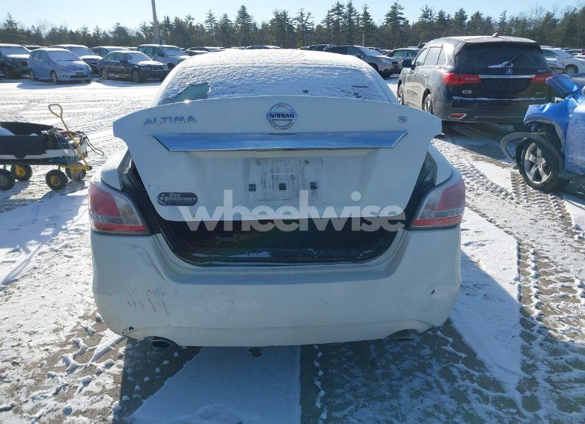 Photo 12 of 2015 Nissan Altima 2.5 S (VIN 1N4AL3AP4FC497088)