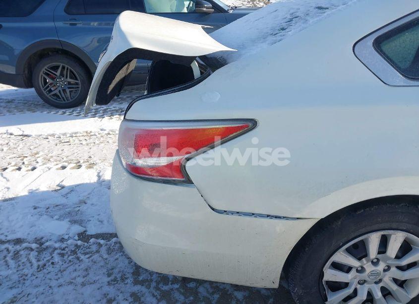 Photo 13 of 2015 Nissan Altima 2.5 S (VIN 1N4AL3AP4FC497088)