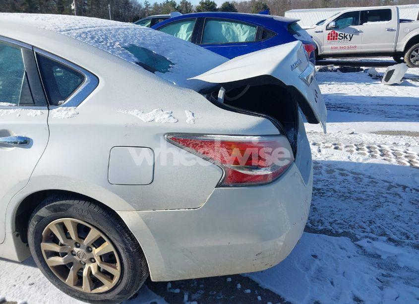 Photo 14 of 2015 Nissan Altima 2.5 S (VIN 1N4AL3AP4FC497088)