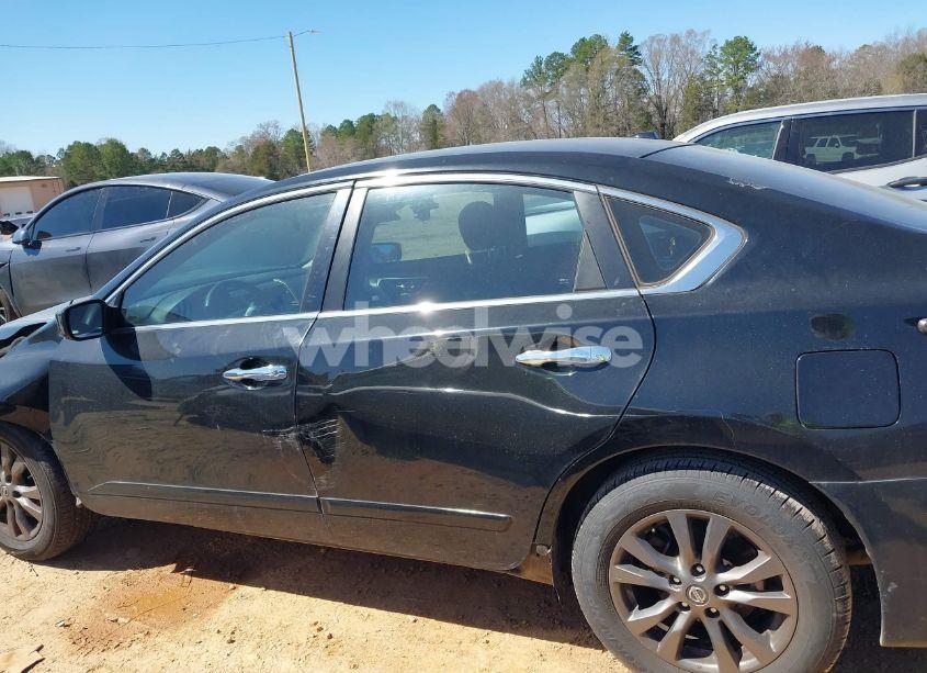 Photo 13 of 2015 Nissan Altima 2.5 S (VIN 1N4AL3AP4FC579984)