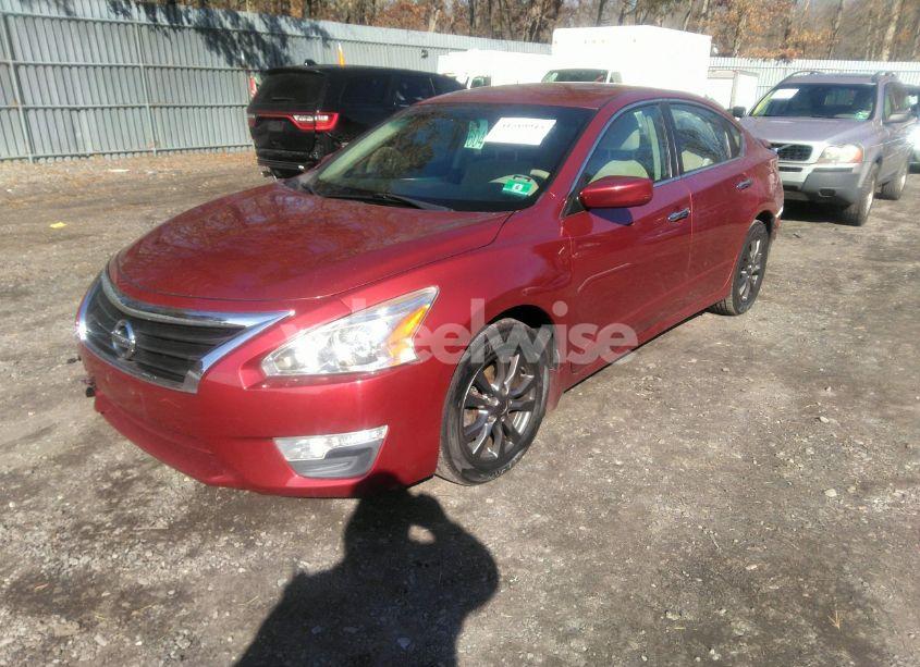 Photo 2 of 2015 Nissan Altima 2.5 S (VIN 1N4AL3AP4FC581976)