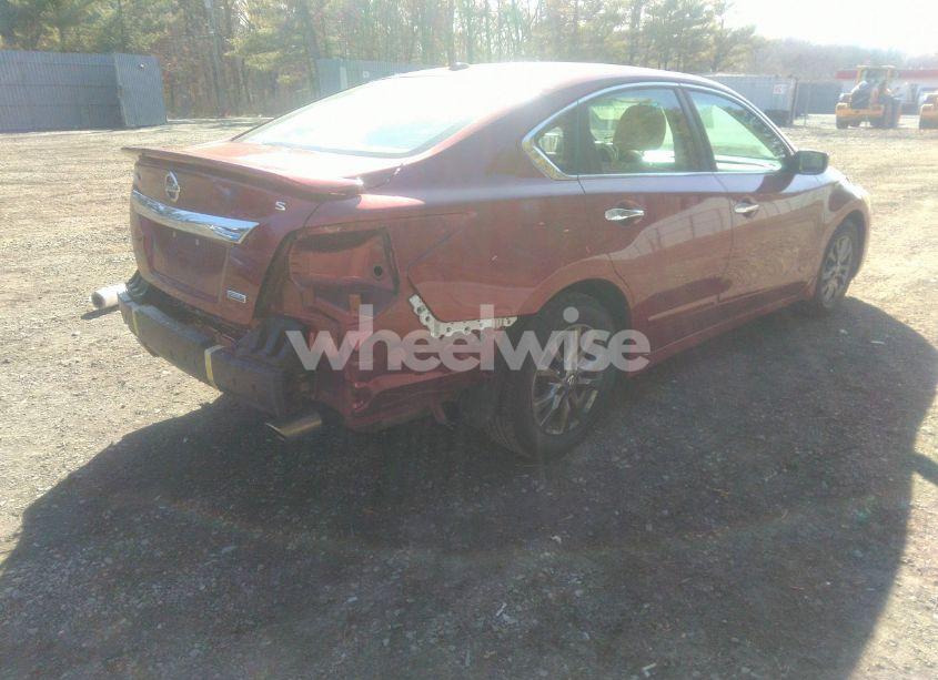 Photo 4 of 2015 Nissan Altima 2.5 S (VIN 1N4AL3AP4FC581976)