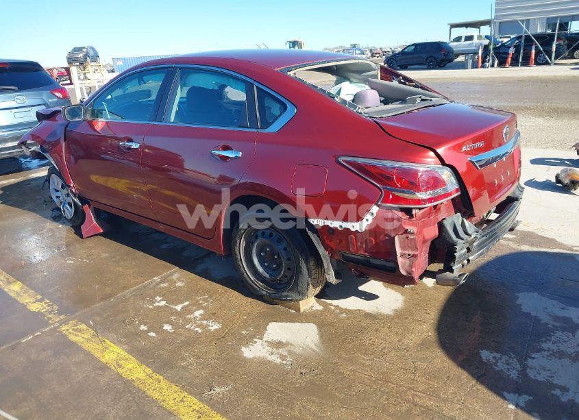 Photo 3 of 2015 Nissan Altima 2.5 S (VIN 1N4AL3AP4FC593304)