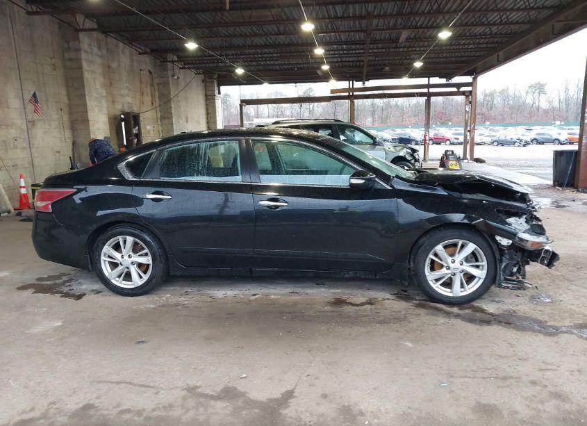 Photo 13 of 2015 Nissan Altima 2.5 SV (VIN 1N4AL3AP4FC597966)