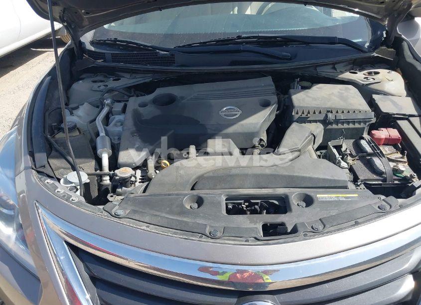 Photo 10 of 2015 Nissan Altima 2.5 S (VIN 1N4AL3AP4FN301266)