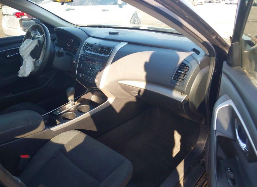 Photo 5 of 2015 Nissan Altima 2.5 S (VIN 1N4AL3AP4FN302742)