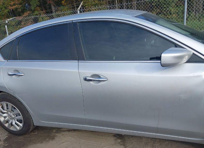 Photo 13 of 2015 Nissan Altima 2.5 S (VIN 1N4AL3AP4FN317144)