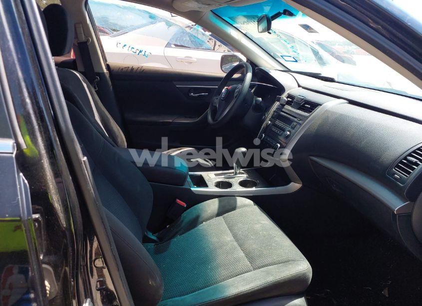 Photo 5 of 2015 Nissan Altima 2.5/2.5 S/2.5 SL/2.5 SV (VIN 1N4AL3AP4FN317841)