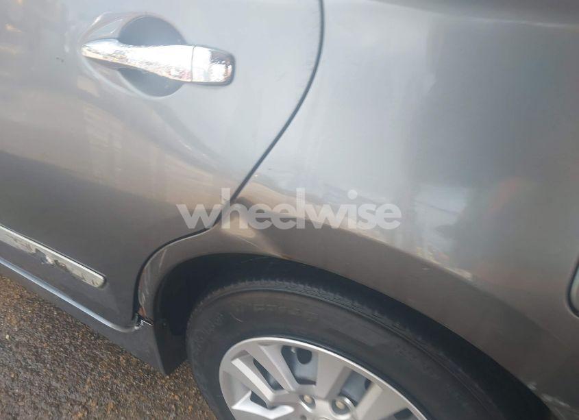 Photo 13 of 2015 Nissan Altima 2.5 S (VIN 1N4AL3AP4FN318343)