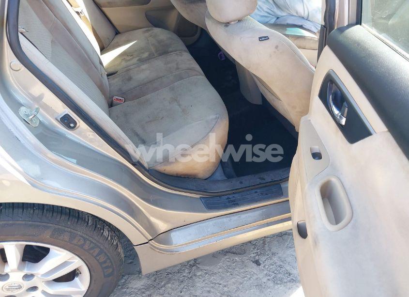 Photo 8 of 2015 Nissan Altima 2.5/2.5 S/2.5 SL/2.5 SV (VIN 1N4AL3AP4FN320951)