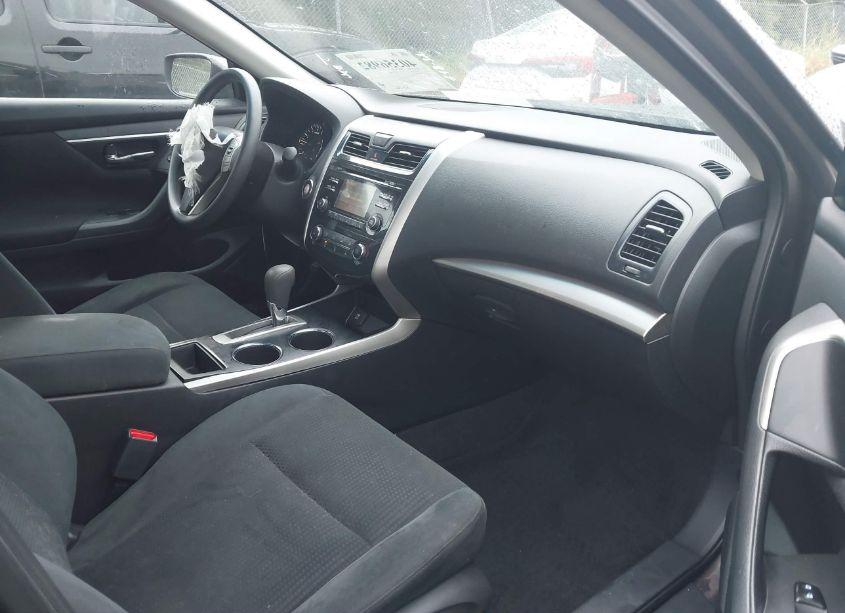 Photo 5 of 2015 Nissan Altima (VIN 1N4AL3AP4FN321291)