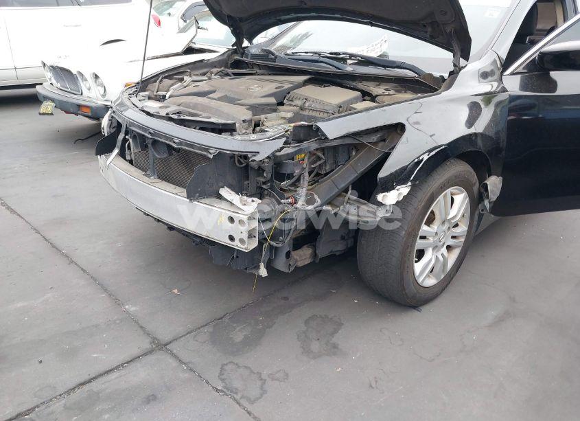 Photo 6 of 2015 Nissan Altima 2.5/2.5 S/2.5 SL/2.5 SV (VIN 1N4AL3AP4FN322084)
