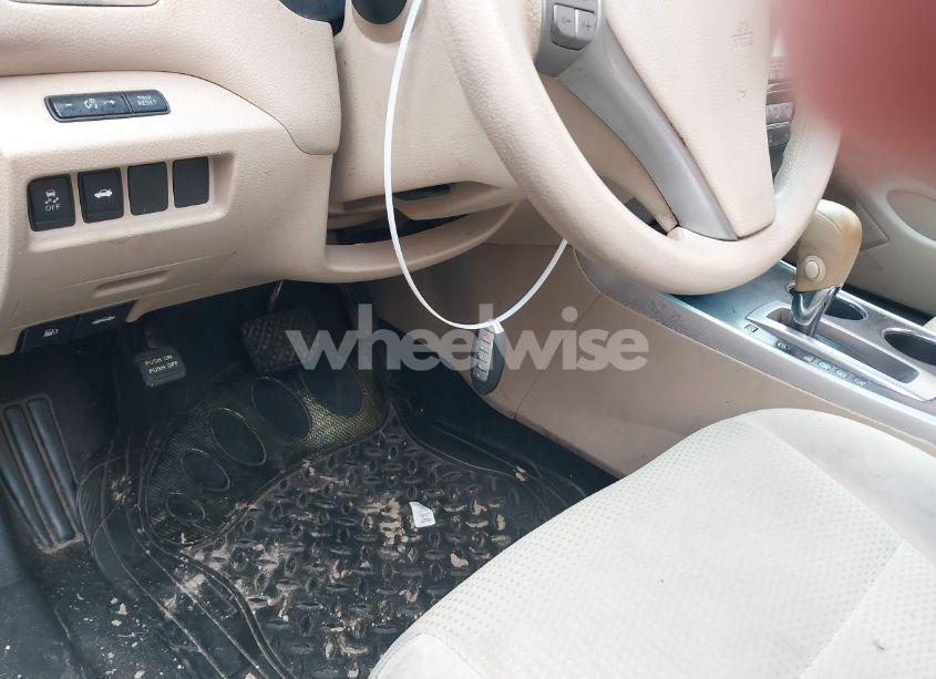 Photo 11 of 2015 Nissan Altima 2.5 S (VIN 1N4AL3AP4FN338432)