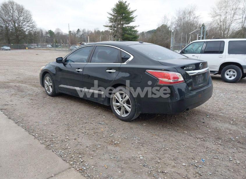 Photo 3 of 2015 Nissan Altima 2.5 SL (VIN 1N4AL3AP4FN344943)