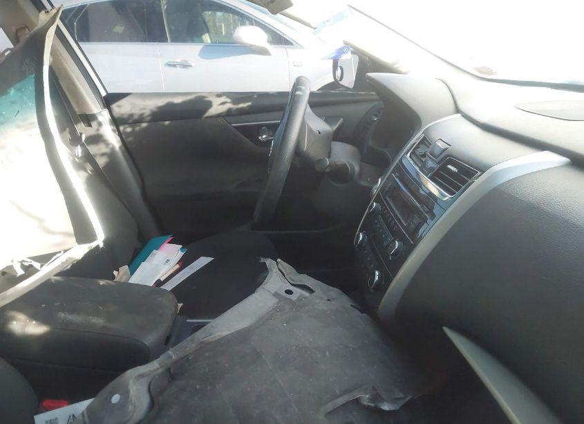 Photo 7 of 2015 Nissan Altima 2.5 S (VIN 1N4AL3AP4FN349849)