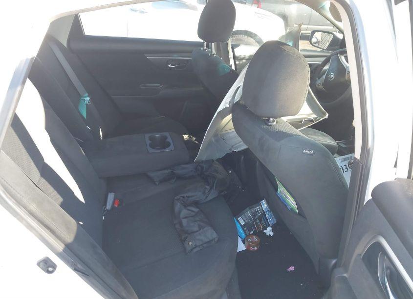 Photo 8 of 2015 Nissan Altima 2.5 S (VIN 1N4AL3AP4FN349849)