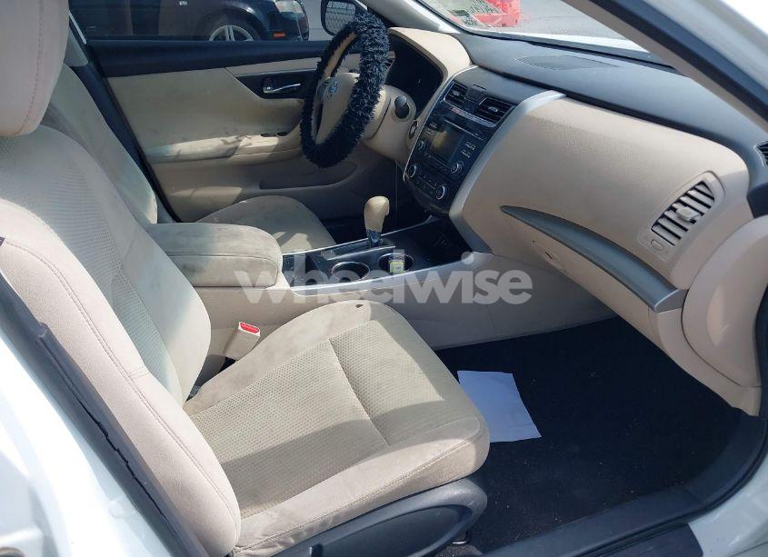 Photo 5 of 2015 Nissan Altima 2.5/2.5 S/2.5 SL/2.5 SV (VIN 1N4AL3AP4FN364254)