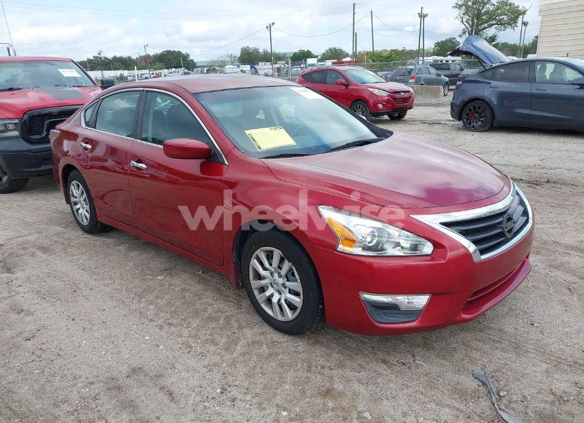2015 Nissan Altima 2.5 S (VIN 1N4AL3AP4FN364416) main photo