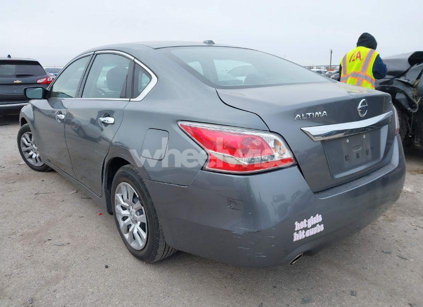 Photo 3 of 2015 Nissan Altima 2.5/2.5 S/2.5 SL/2.5 SV (VIN 1N4AL3AP4FN364982)