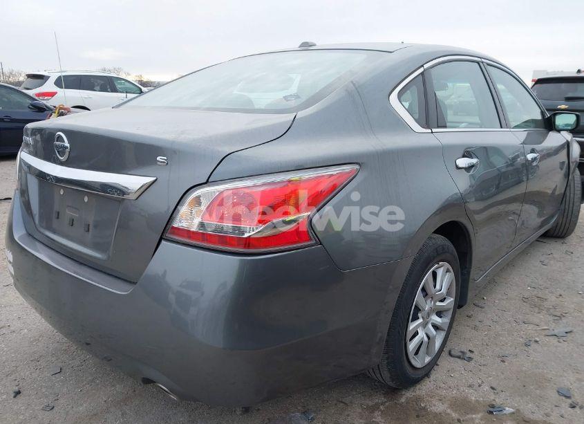 Photo 4 of 2015 Nissan Altima 2.5/2.5 S/2.5 SL/2.5 SV (VIN 1N4AL3AP4FN364982)