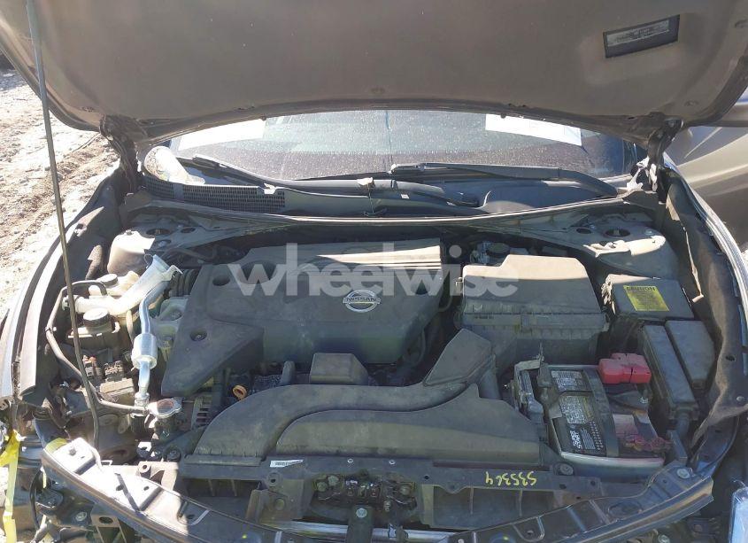 Photo 10 of 2015 Nissan Altima 2.5 S (VIN 1N4AL3AP4FN377229)