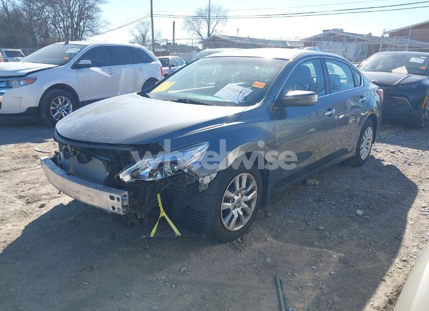 Photo 2 of 2015 Nissan Altima 2.5 S (VIN 1N4AL3AP4FN377229)
