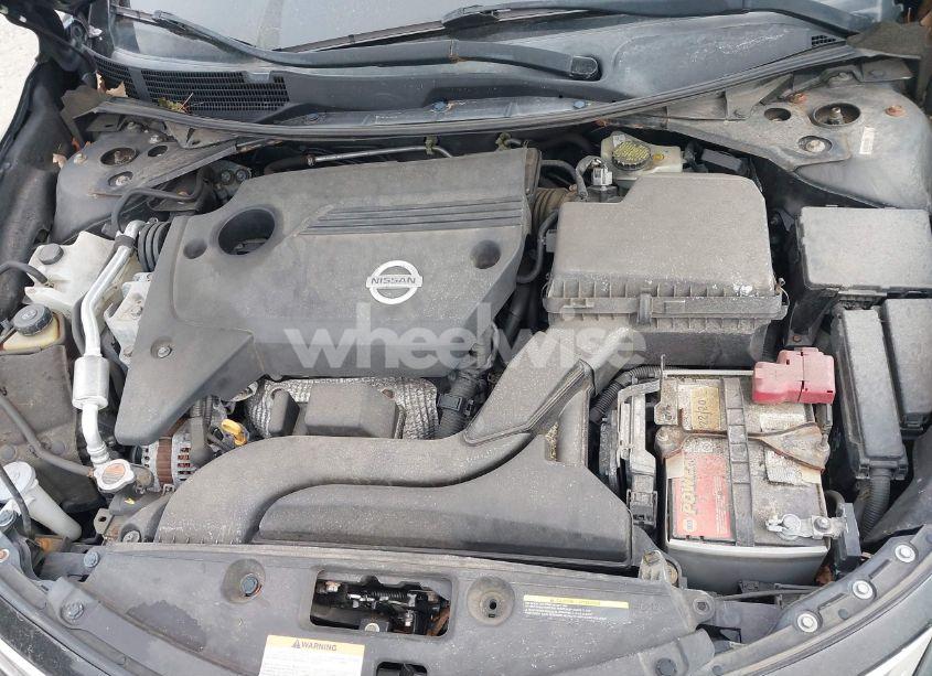 Photo 10 of 2015 Nissan Altima N/A (VIN 1N4AL3AP4FN380518)