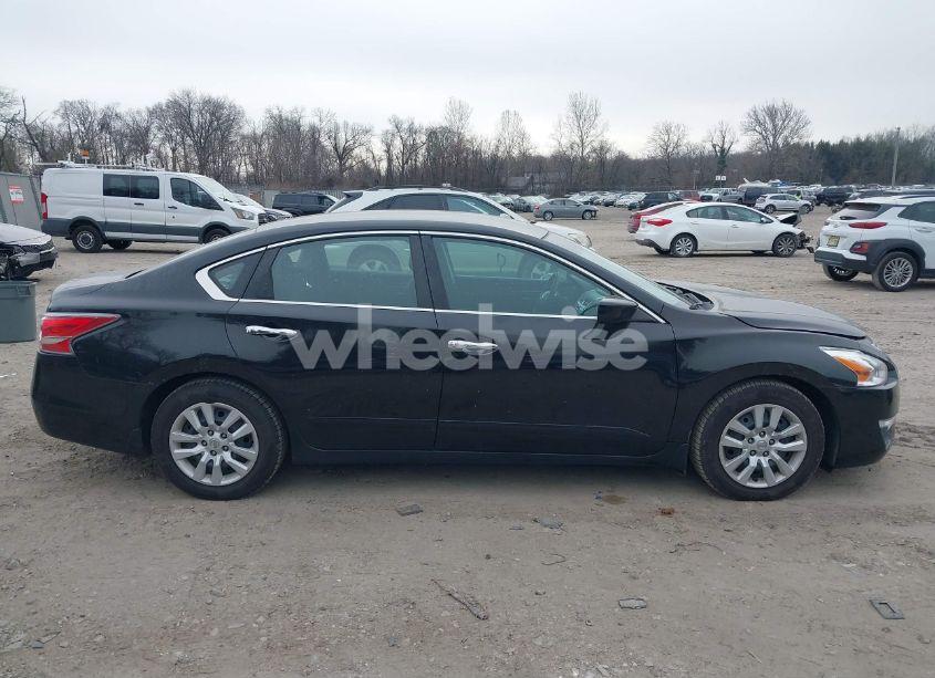 Photo 13 of 2015 Nissan Altima N/A (VIN 1N4AL3AP4FN380518)