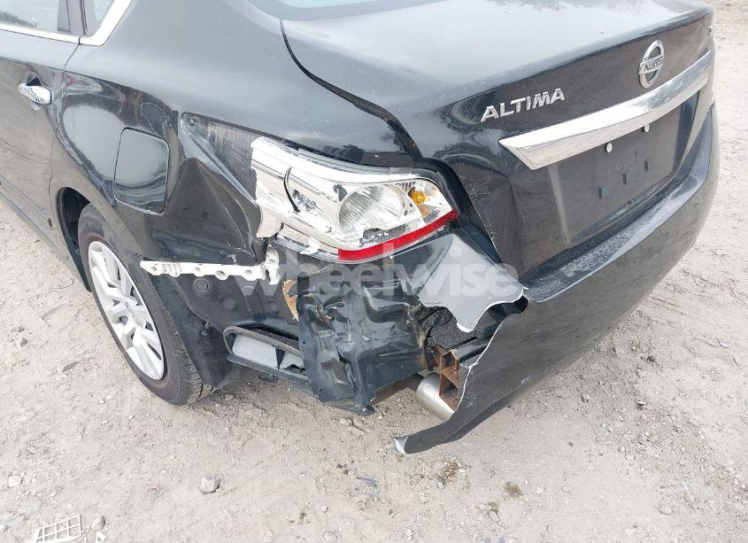 Photo 6 of 2015 Nissan Altima N/A (VIN 1N4AL3AP4FN380518)