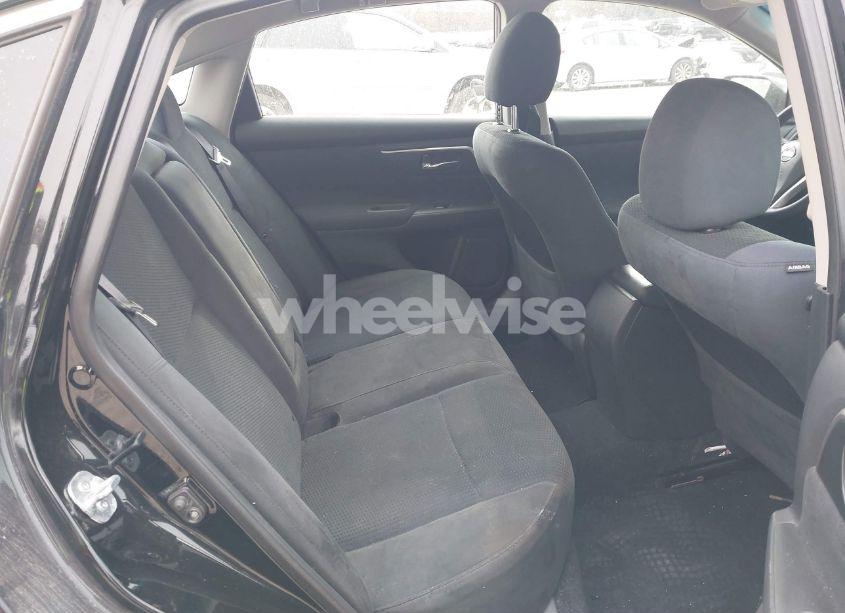 Photo 8 of 2015 Nissan Altima N/A (VIN 1N4AL3AP4FN380518)