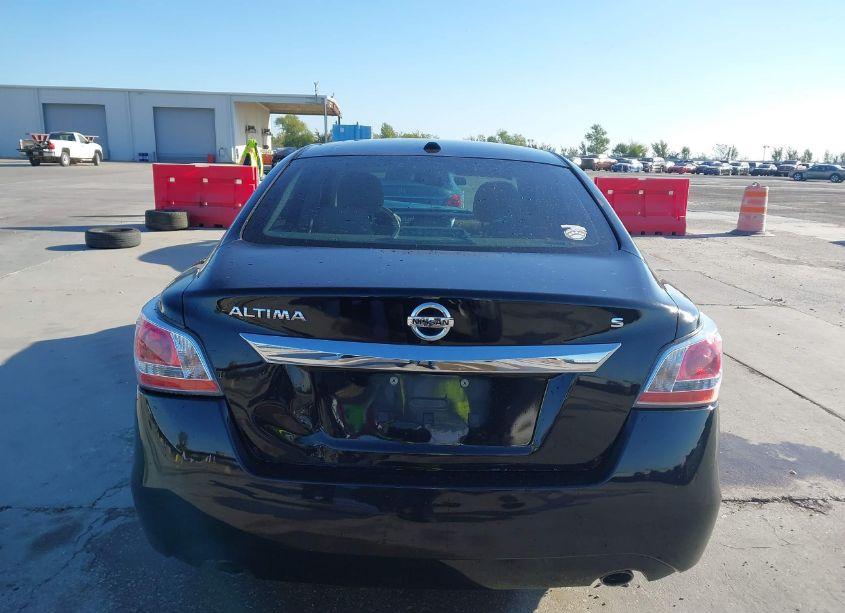 Photo 16 of 2015 Nissan Altima 2.5 S (VIN 1N4AL3AP4FN384424)