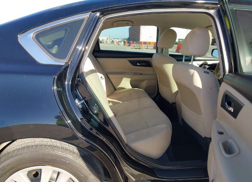 Photo 8 of 2015 Nissan Altima 2.5 S (VIN 1N4AL3AP4FN384424)