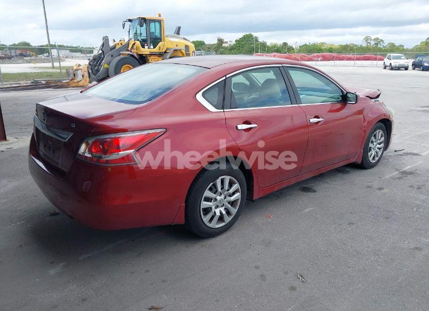 Photo 4 of 2015 Nissan Altima 2.5/2.5 S/2.5 SL/2.5 SV (VIN 1N4AL3AP4FN391373)